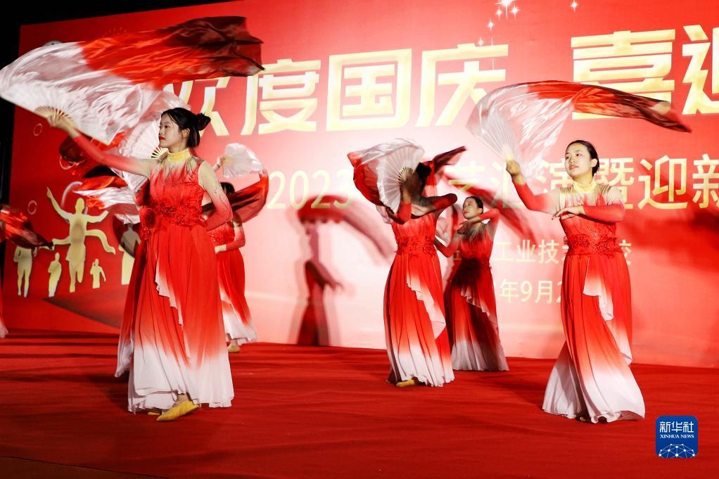 四川麻将在线玩